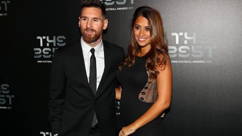 O jogador Lionel Messi e sua esposa, Antonella Roccuzzo - Foto: Michael Steele/Getty Images