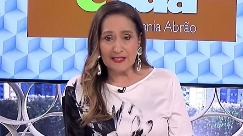 Sonia Abrão no comando do A Tarde é Sua; relembre alguns famosos que foram detonados pela jornalista ao longo do ano - Foto: Reprodução/RedeTV!