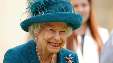 Prestes a celebrar Jubileu de Platina, relembre alguns dos melhores looks de Elizabeth II - Getty Images
