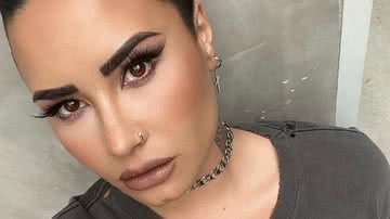 Demi Lovato revela trecho de nova música e faz "funeral" para sua música pop - Foto/Instagram