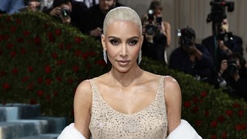 Kim Kardashian é acusada de danificar vestido - Foto: Getty Images