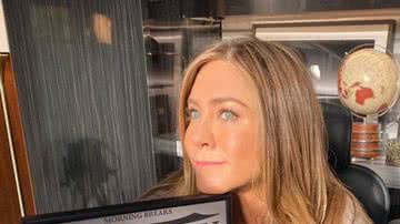 Em meio a boatos, Jennifer Aniston descartar notícias e revela verdadeiro motivo de término com ator - Foto: Reprodução / Instagram