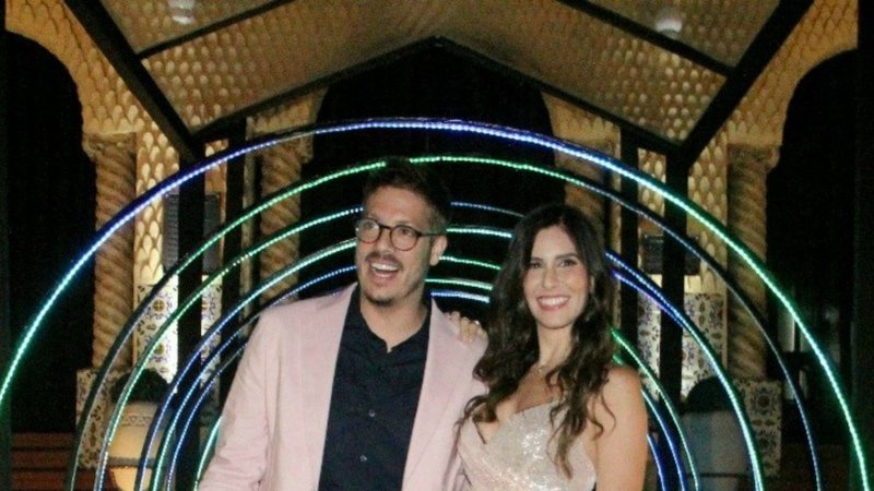 Humorista e apresentador Fabio Porchat celebrou os cinco anos de casado com Nataly Mega - Foto: Gabriel Rangel / AgNews