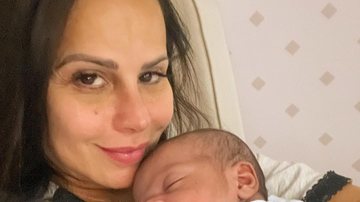 Mamãe coruja, Viviane Araujo baba pelo filho em nova foto - Reprodução/Instagram
