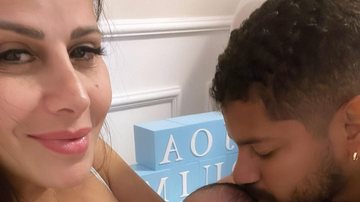 Viviane Araujo emociona ao postar foto com o marido e o filho - Reprodução/Instagram