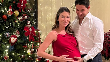 Rebeca Abravanel passou Natal ao lado do marido, Alexandre Pato - Reprodução/Instagram