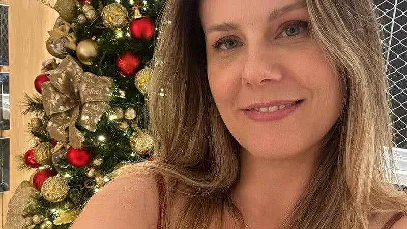 Esposa de Tiago Leifert encanta com fotos de Natal em família - Reprodução/Instagram