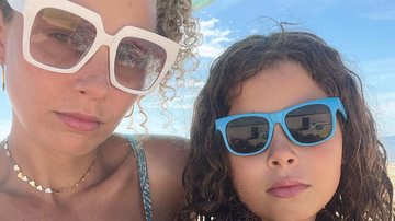 Debby Lagranha curte dia na praia com a filha - Reprodução/Instagram