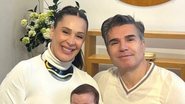 Claudia Raia e Jarbas com Luca na Igreja Messiânica - Reprodução/Instagram