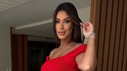 Ivy Moraes ostenta bumbum poderoso com vestido justinho - Reprodução/Instagram