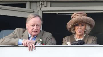Andrew Parker Bowles e a rainha consorte Camilla - Foto: Getty Images
