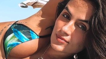 Carol Peixinho impressiona com selfie na praia - Reprodução/Instagram