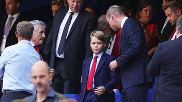 O Príncipe William deixou o filho assumir a liderança durante uma visita real - Foto: Getty Images