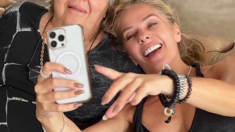 Adriane Galisteu mostra momento fofo com a mãe - Reprodução/Instagram