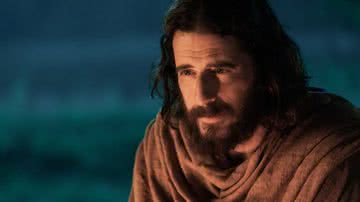 Jonathan Roumie encara o papel de Jesus na série The Chosen - Foto: Divulgação