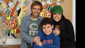 Anderson com Marcela e o filho do casal, Thiago