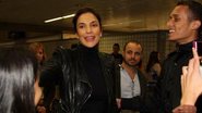 Ivete Sangalo atende fãs no Aeroporto de Guarulhos - Orlando oliveira / AgNews