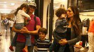 Passeio em família: Márcio Garcia e Andréa Santa Rosa com os filhos Felipe, Pedro e Nina - Daniel Delmiro / AgNews