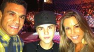 Vitor Belfort, Justin Bieber e Joana Prado - Reprodução/Twitter