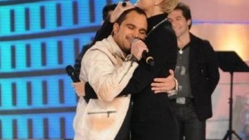 Luciano e Xuxa no especial de 25 anos da apresentadora na Rede Globo - Reprodução/Twitter