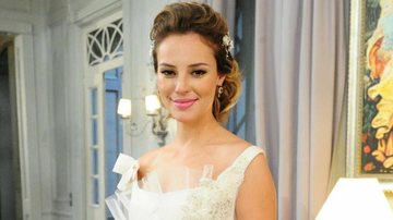 Paola Oliveira, na pele de Marina: uma noiva moderna - Divulgação/ Rede Globo