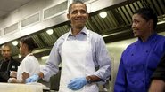 Obama cozinha em festa nacionalista - Reuters