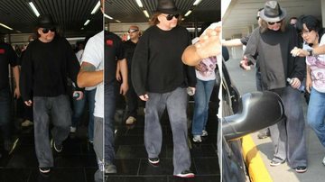 Axl Rose chega ao aeroporto Galeão, no Rio de Janeiro - Marcio Honorato/Honopix