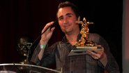 João Miguel ganha prêmio de melhor ator no Festival do Rio 2011 - Roberto Filho e Philippe Lima / AgNews
