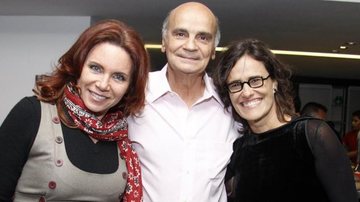 Leilane Neubarth, Drauzio Varella e Zélia Duncan vão ao teatro no Rio - Felipe Assumpção / AgNews