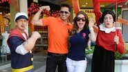 Latino e Rayanne Morais curtem a Disney - Divulgação