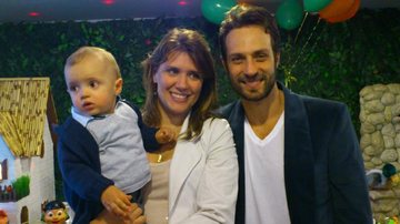 Fernando Pavão celebra com Maria Elisa o primeiro aniversário de Gabriel - Caras Online