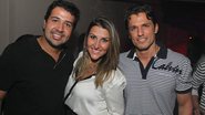 O empresário Lelo Freitas, Ana Carolina e João Maurício - Divulgação / João Luiz