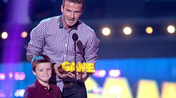 David Beckham com o filho Cruz - Getty Images