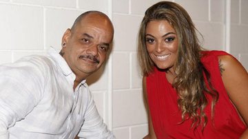 João Carvalho e Monique nos bastidores do Domingão do Faustão - Domingão do Faustão / TV Globo