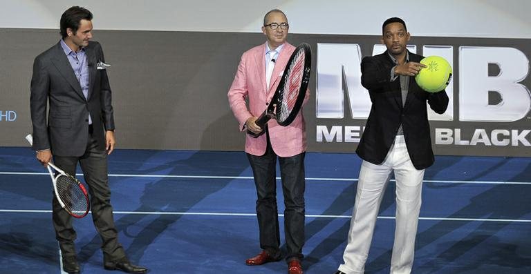 Ao lado de Will Smith, Roger Federer participa da pré-estreia de 'Homens de Preto 3' em Madri, na Espanha - Sony Pictures