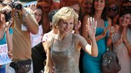 Naomi Watts vive a princesa Diana em 'Caught In The Flight' - Splash News