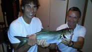 Rafael Nadal posta foto com peixe e diz: 'Este é o robalo que eu peguei' - Reprodução/Facebook