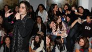 Fiuk com fãs durante show em rádio - Danilo Carvalho / AgNews