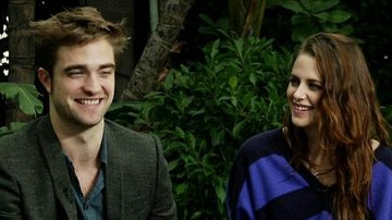 Robert e Kristen aparecem na TV após escândalo de traição - MTV News
