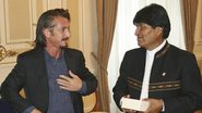 Sean Penn e Evo Morales - Reuters
