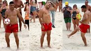 Ronaldo joga futevôlei no Leblon, Rio de Janeiro - J. Humberto / AgNews