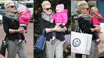 Pink com a pequena Willow - The Grosby Group
