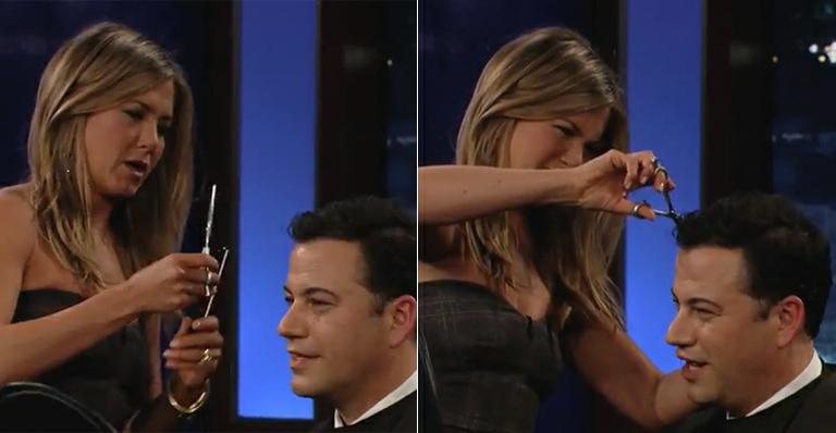 Jennifer Aniston corta o cabelo de Jimmy Kimmel em programa ao vivo - Reprodução