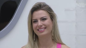 Fernanda - Reprodução/TV Globo