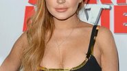 O cabelo de Lindsay Lohan tem frizz (fios arrepiados), que são ocasionados por ressecamento - Gettyimages