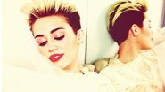 Miley Cyrus posta foto com o que parece ser um vestido de noiva - Reprodução / Twitter