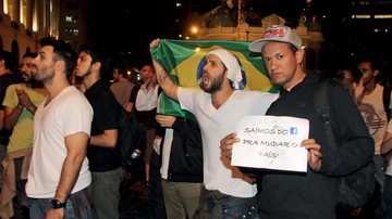 Artistas saem às ruas do Rio em protesto. - Agnews, Foto Rio News e Honopix