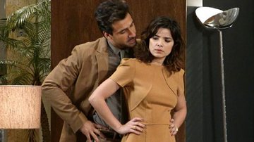 Jacques descobre que Aline é amante de César - Divulgação/TV Globo