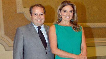 Vanessa de Oliveira e George Fauci - Paulo Mumia