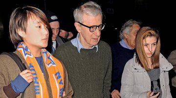 Woody Allen assiste à partida de basquete em NY - AKM-GSI/AKM-GSI